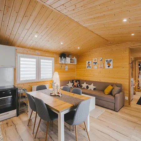 Andrea Apartment Cervena Voda
